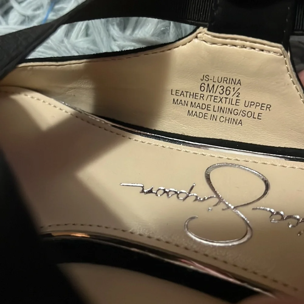 Lurina Suede Flats